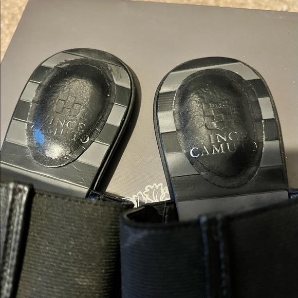 Vince Camuto Sandals - Picture 2 of 4